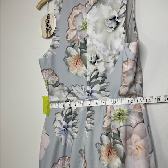 Finders Keepers Floral Mini Dress NWT | Pastel Blue | Size M - Picture 14 of 17